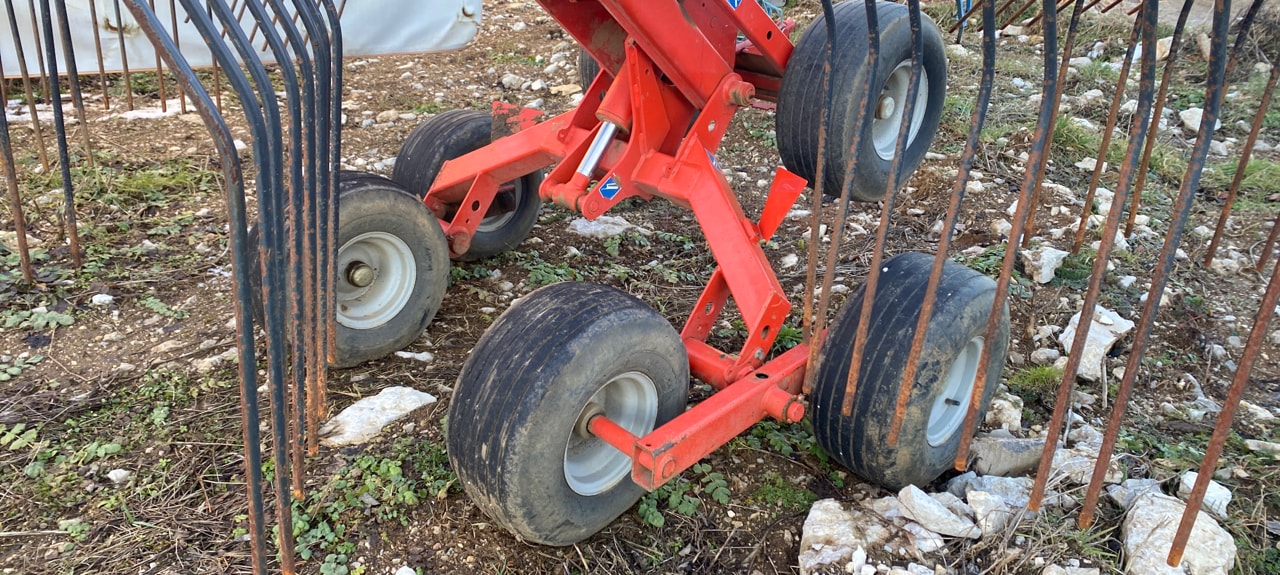 Andaineur KUHN GA 6632 - photo slide 4