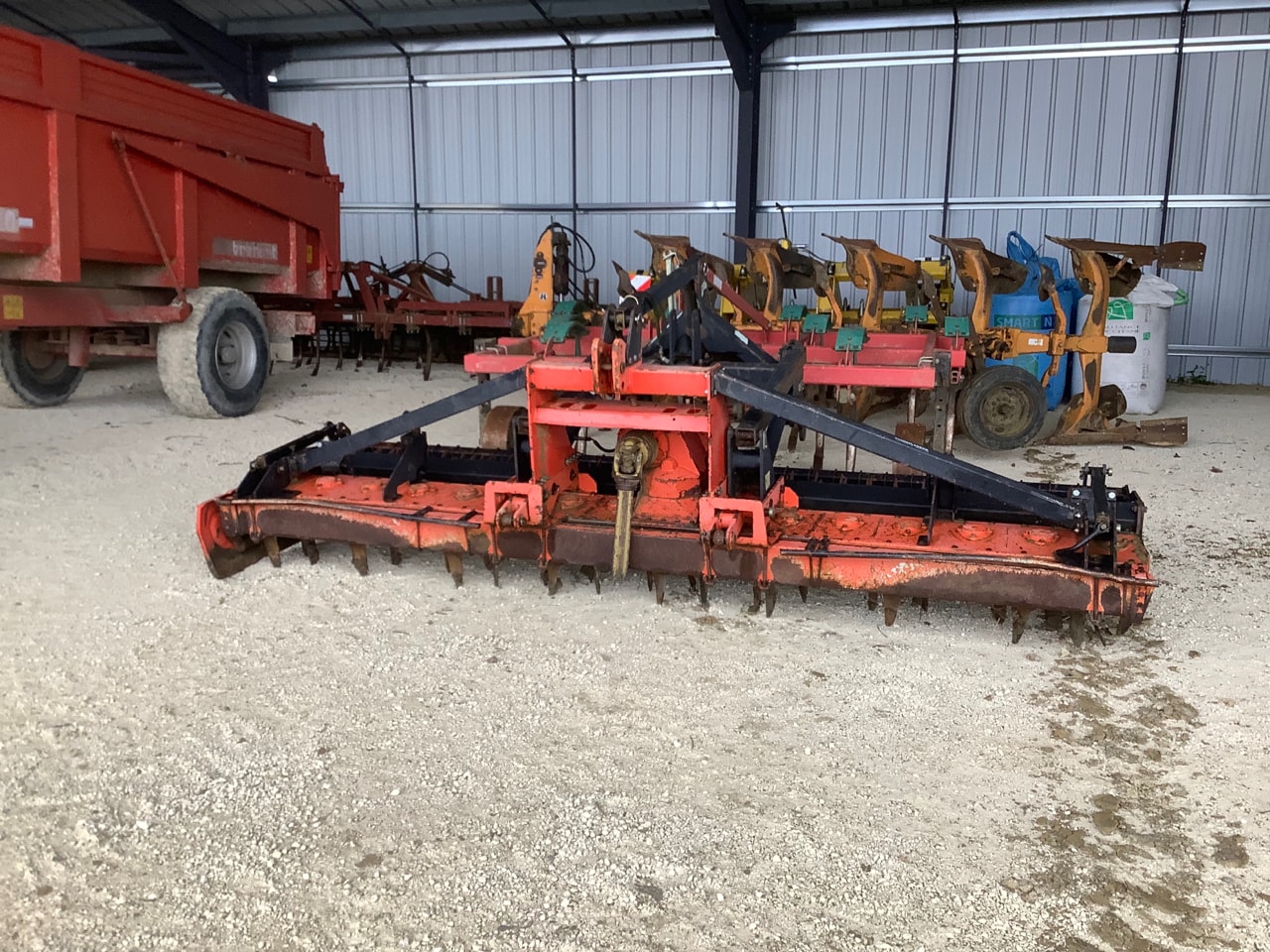Herse rotative MASCHIO Dominator - photo slide 6