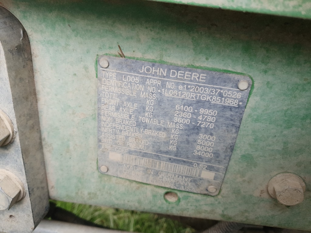 Tracteur chargeur JOHN DEERE 6120r - photo slide 5