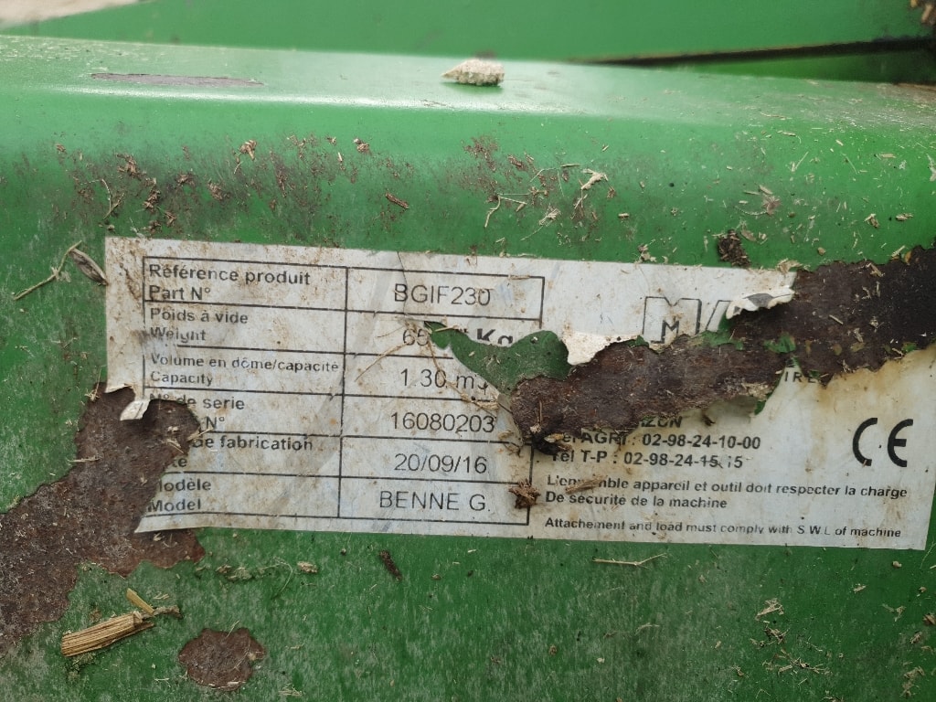 Tracteur chargeur JOHN DEERE 6120r - photo slide 12