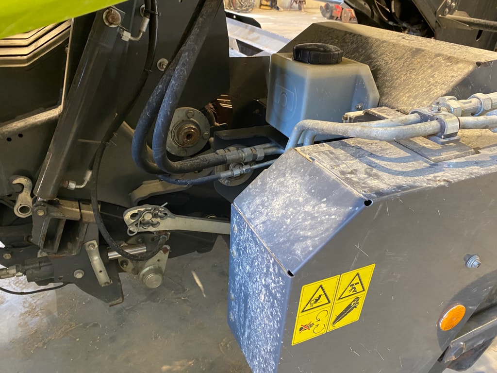 Presse haute densite CLAAS Quadrant 5300 RC T  - photo slide 22