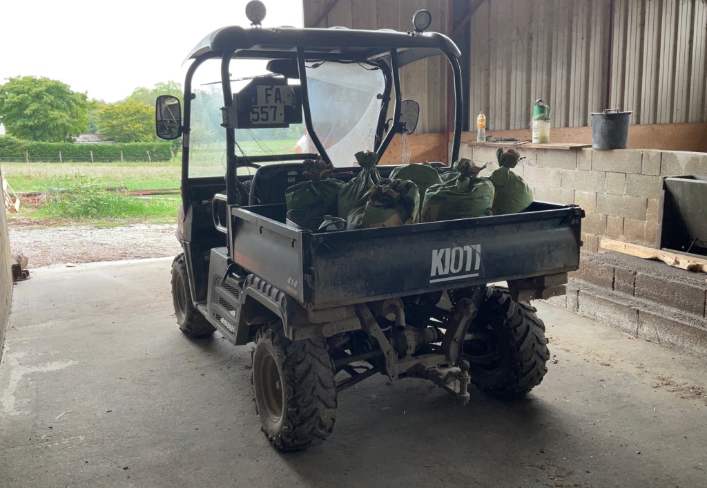 Tracteur KIOTI Mec 2210 - photo slide 3