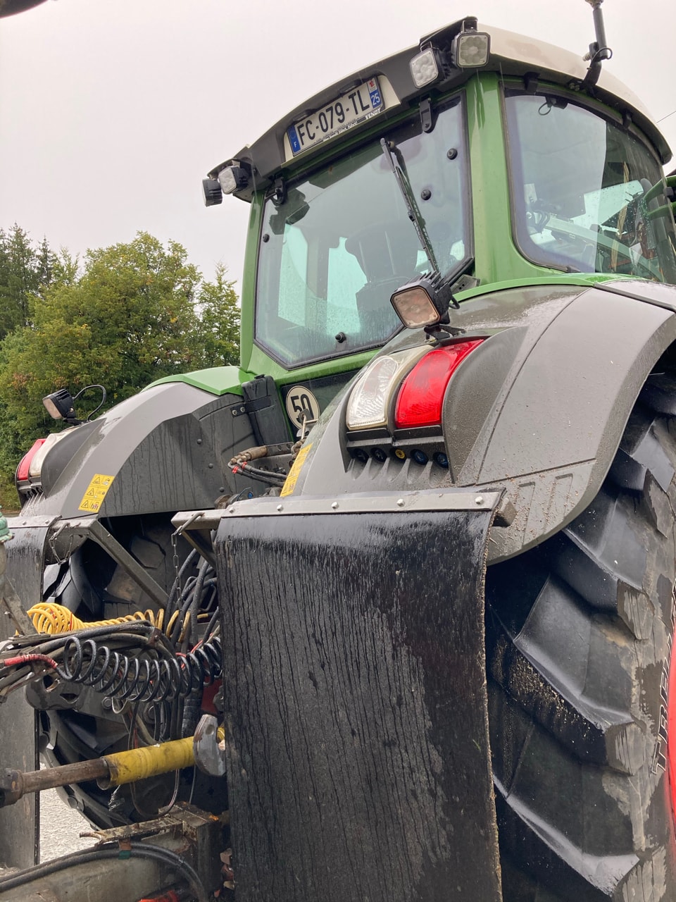 Tracteur FENDT 828 VARIO PROFI + - photo slide 15