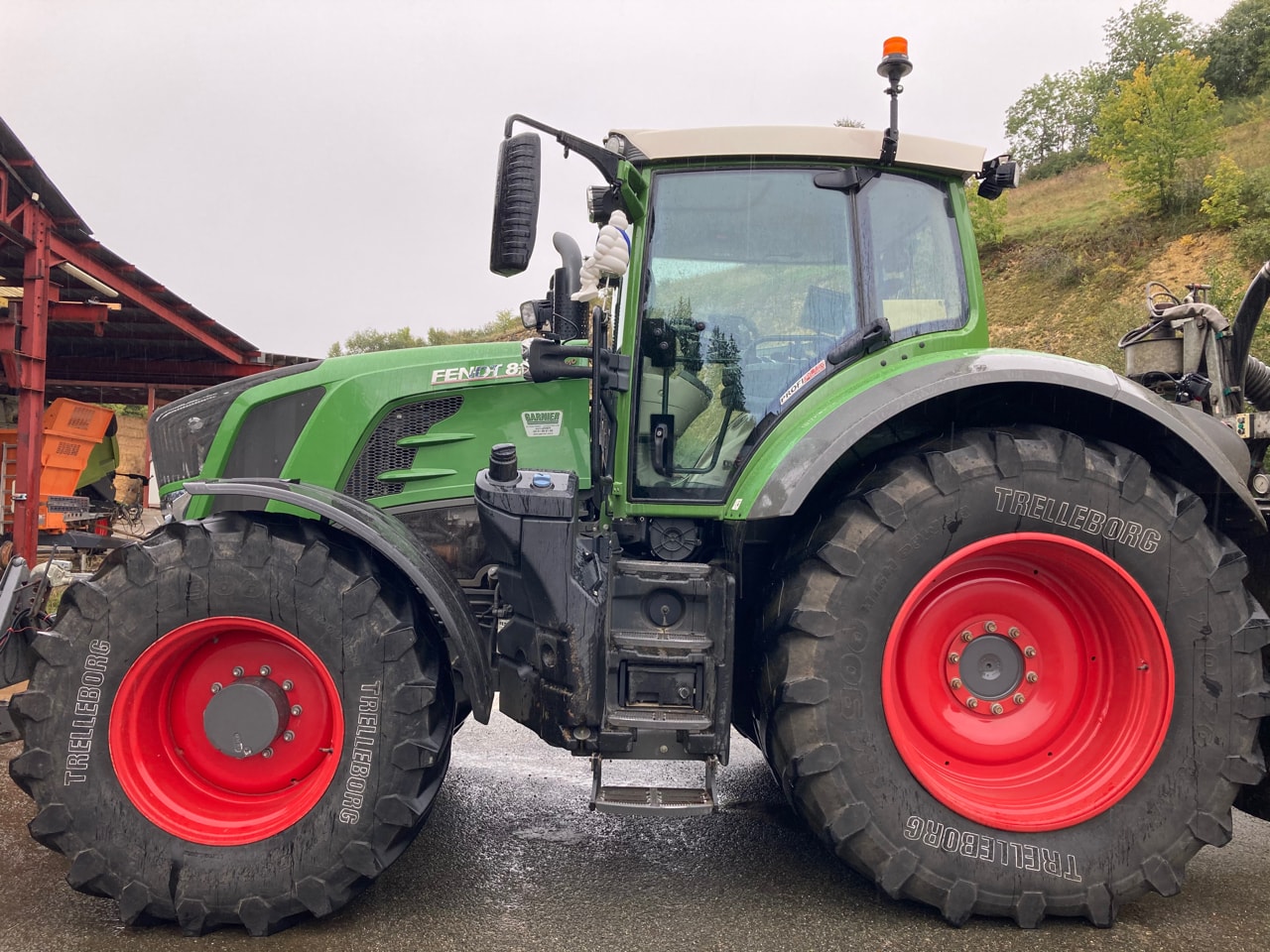 Tracteur FENDT 828 VARIO PROFI + - photo slide 18