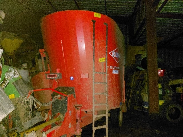 Melangeuse KUHN EUROMIX 1270 - photo slide 2