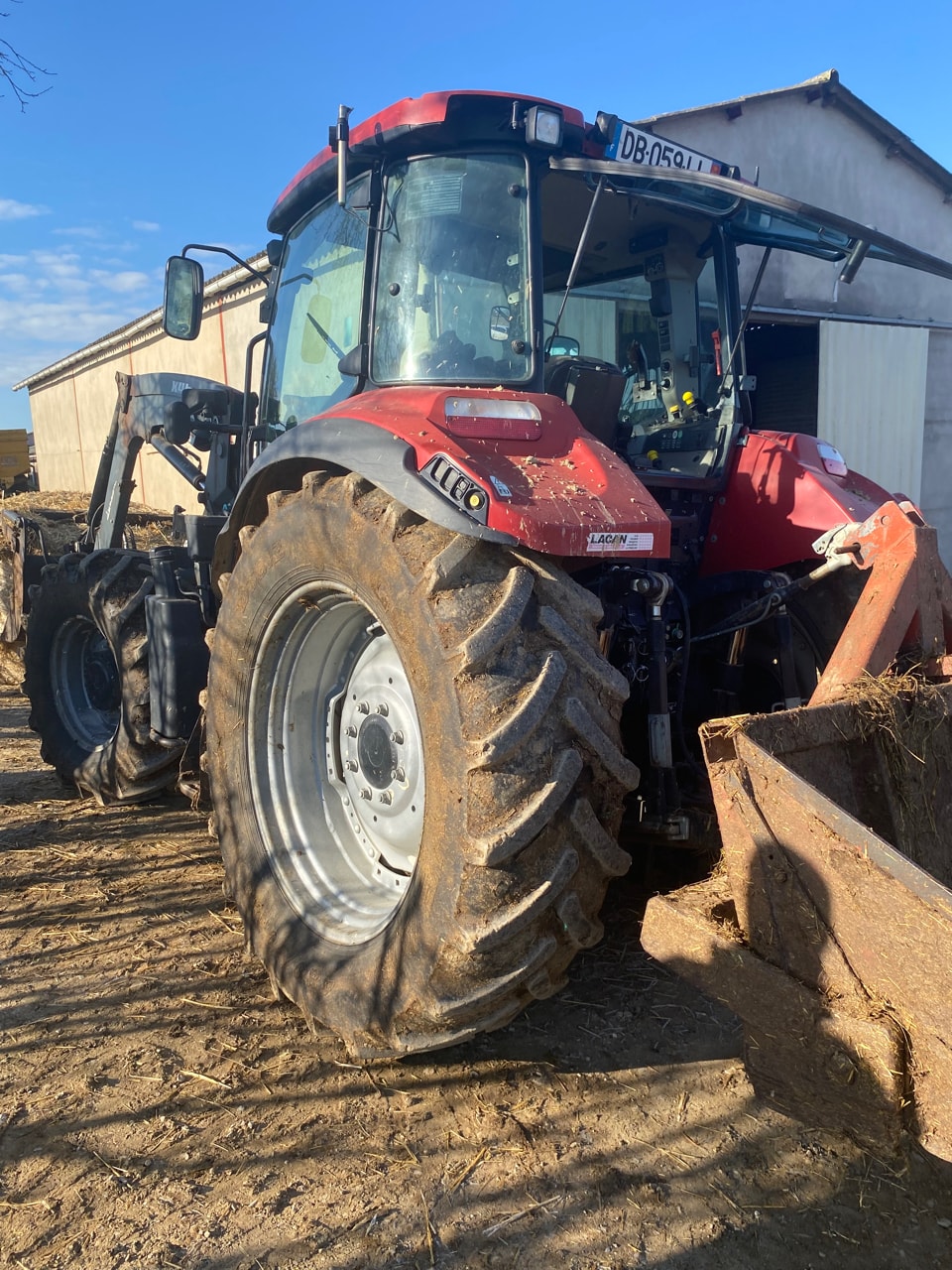 Tracteur chargeur CASE IH FARMALL 95U PRO - photo slide 4