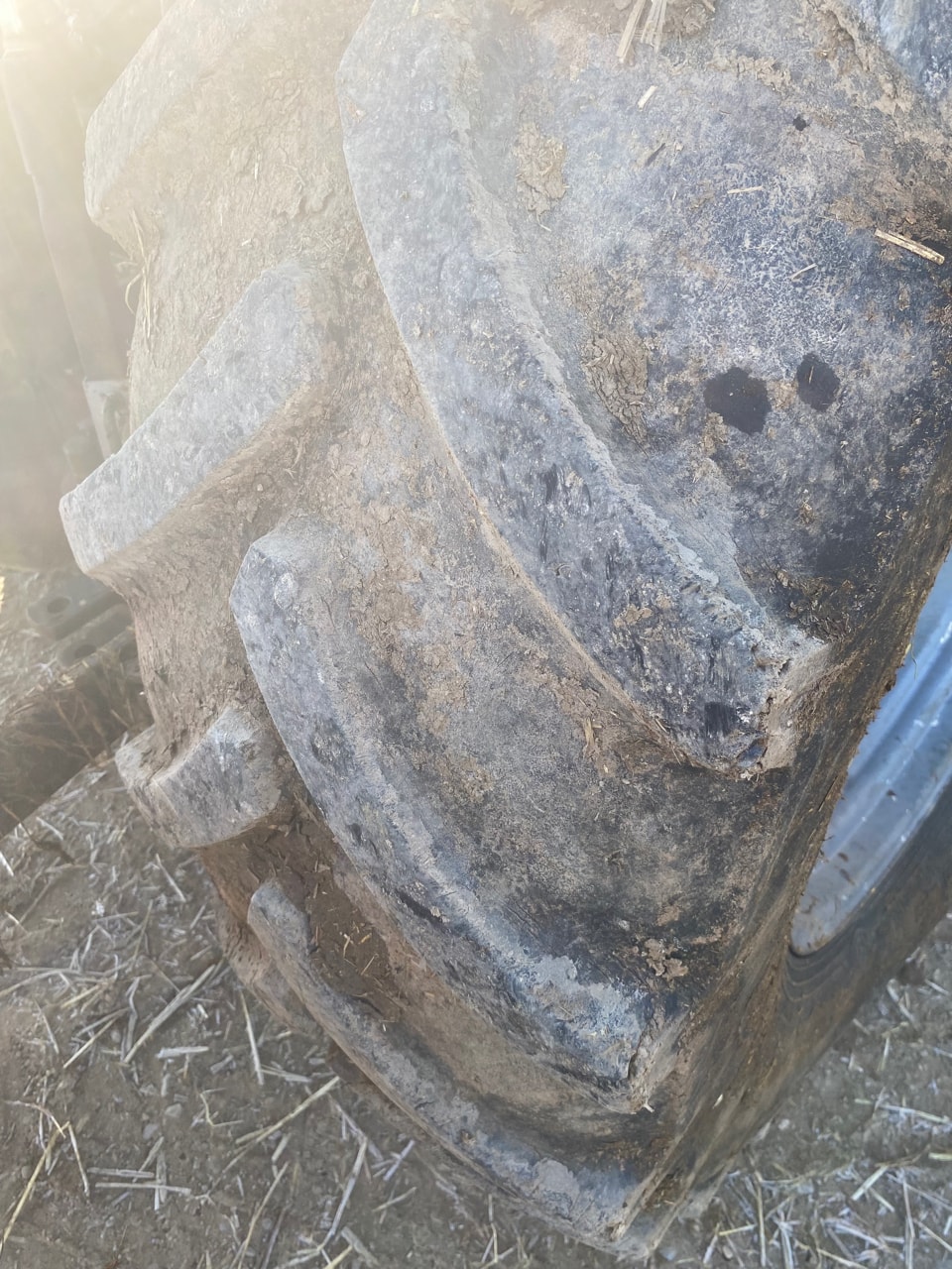 Tracteur chargeur CASE IH FARMALL 95U PRO - photo slide 6