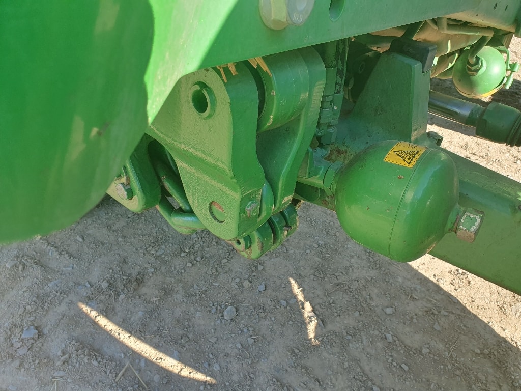 Tracteur JOHN DEERE 6110M - photo slide 3