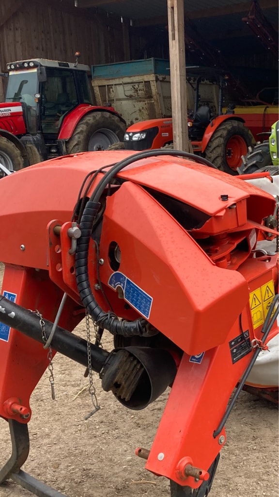 Faucheuse KUHN GMD 3511 - photo slide 11