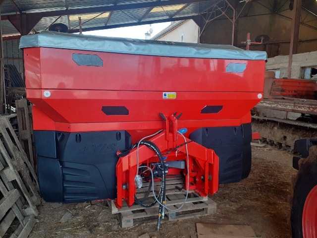 Epandeur engrais KUHN AXIS 50.1 EMC W - photo slide 3