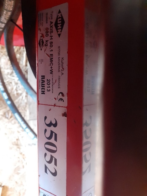 Epandeur engrais KUHN AXIS 50.1 EMC W - photo slide 10
