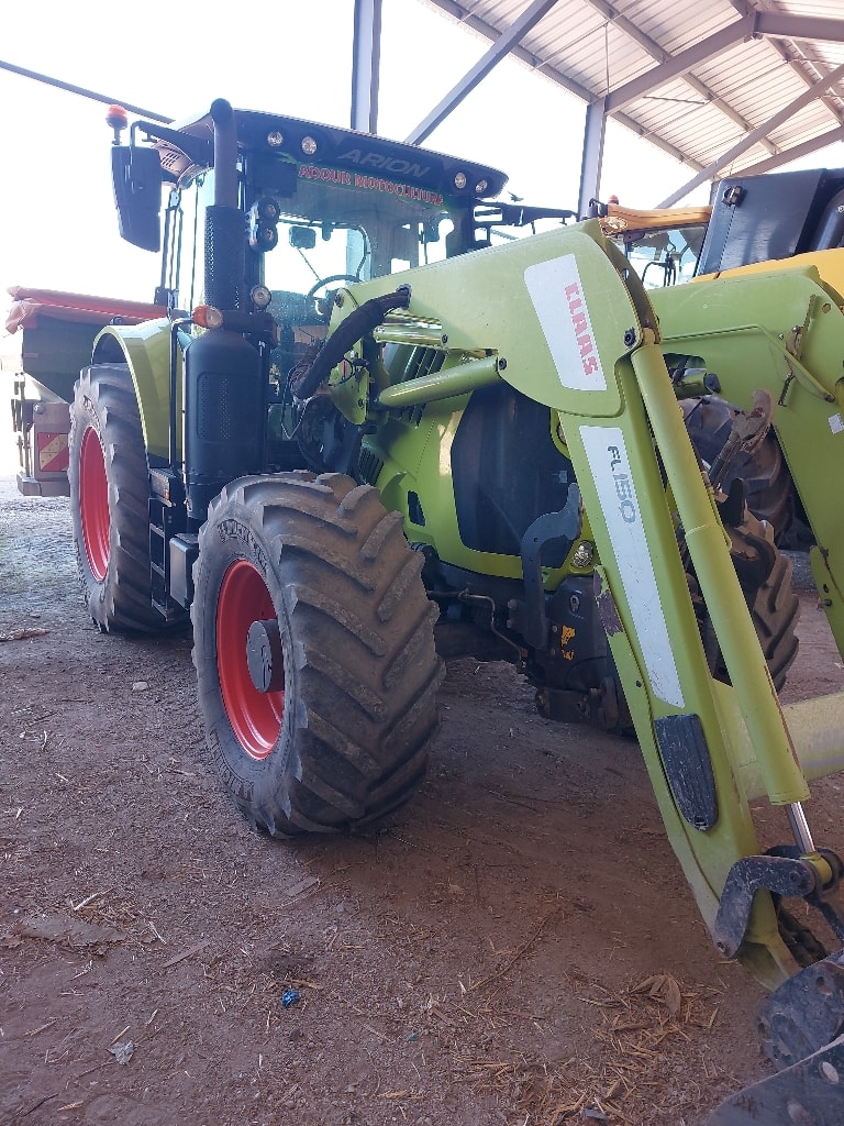 Tracteur chargeur CLAAS ARION 650 CIS+ - photo slide 2