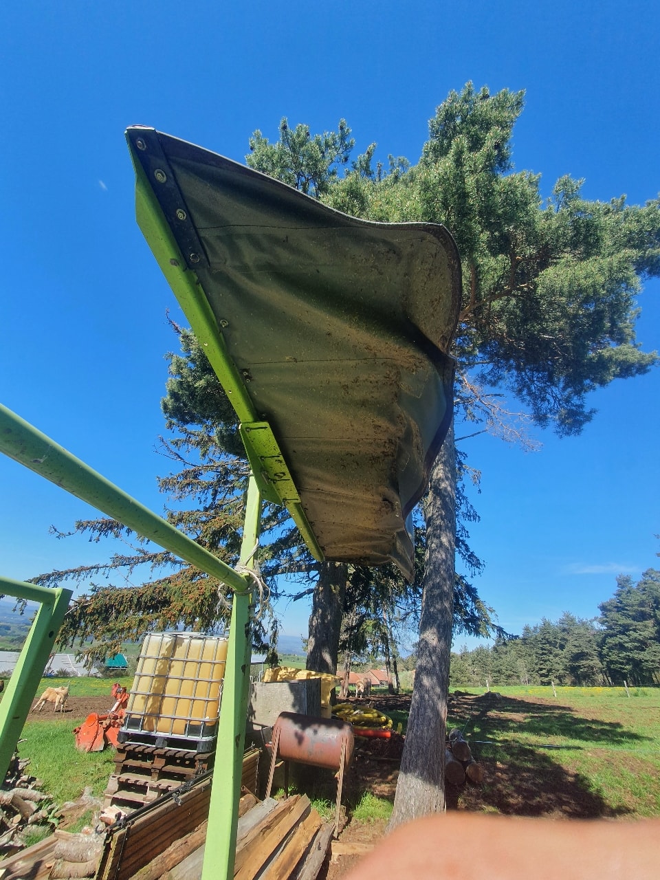 Andaineur CLAAS LINER390 S - photo slide 7