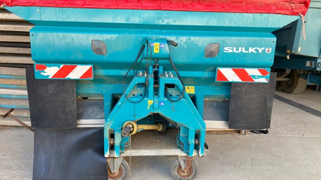 Epandeur engrais SULKY X40 - photo slide 12