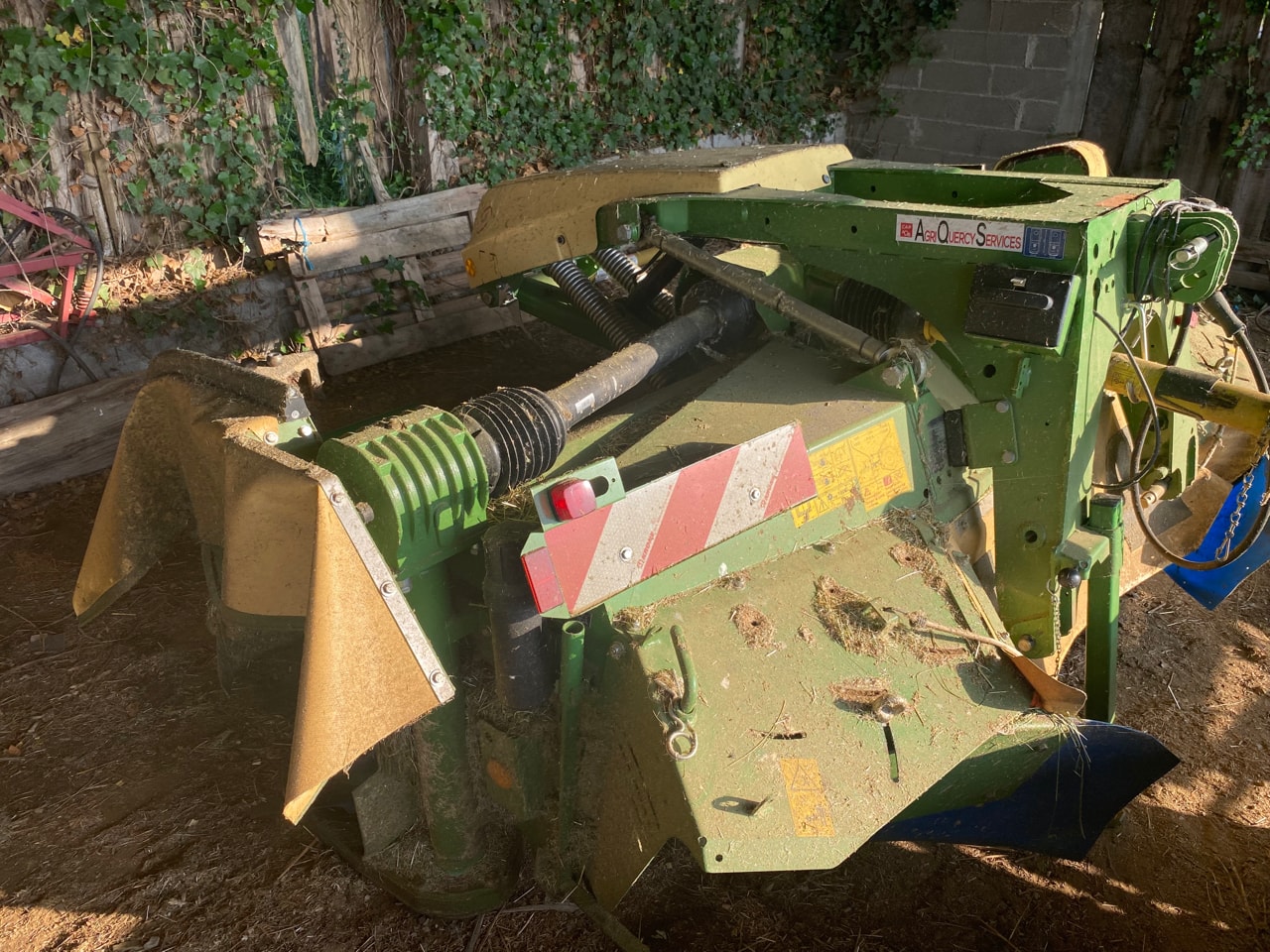 Faucheuse conditionneuse KRONE EASYCUT F320 CV - photo slide 4