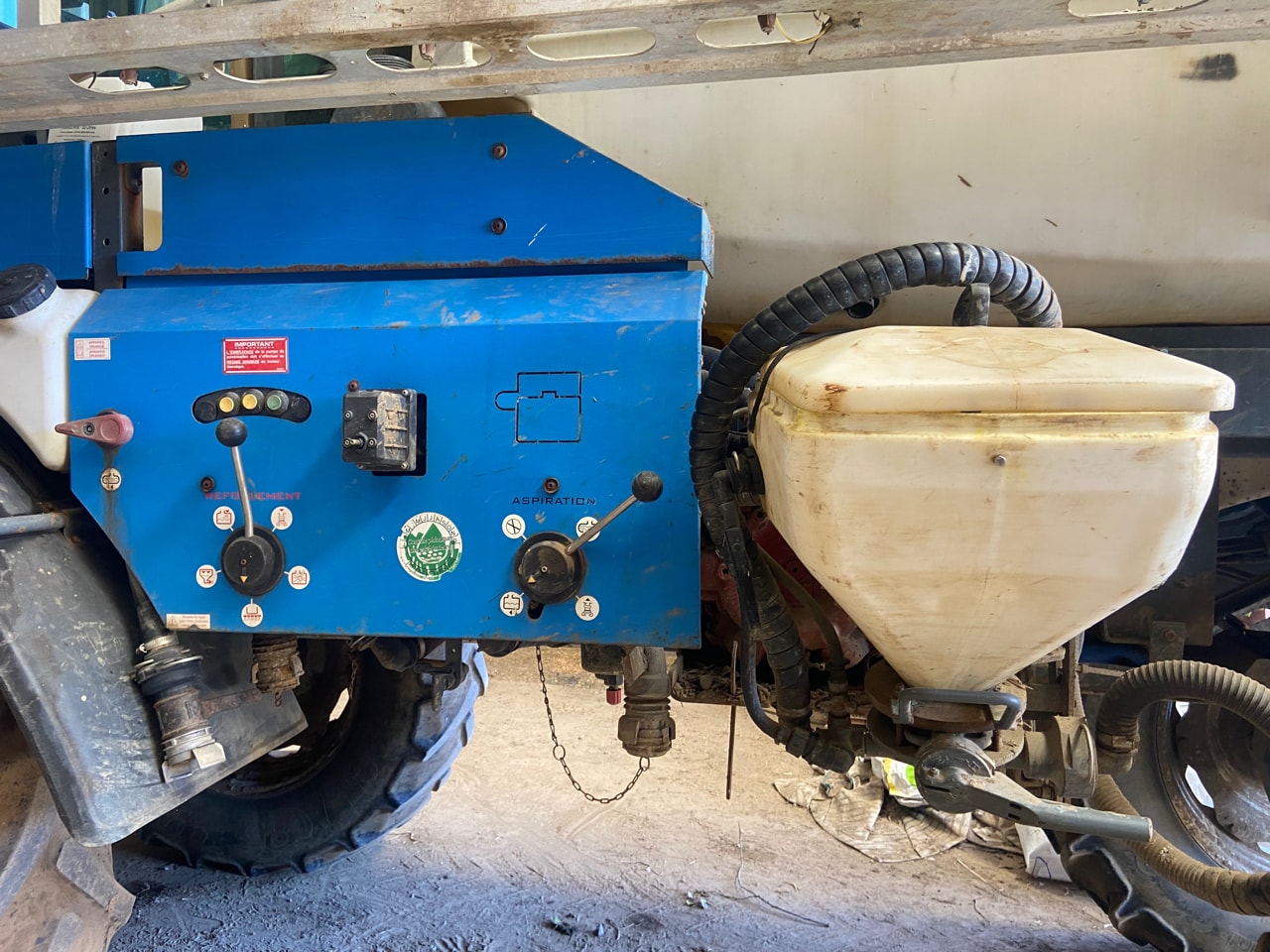 Pulverisateur automoteur EVRARD Alpha evo 4100 - photo slide 10