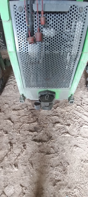Tracteur enjambeur TECNOMA T140 EVO - photo slide 7