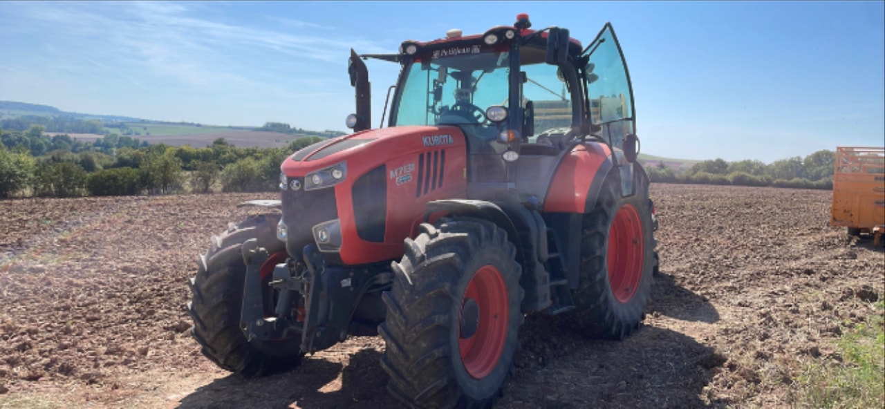Tracteur KUBOTA M7131 K ACCESS - photo slide 2