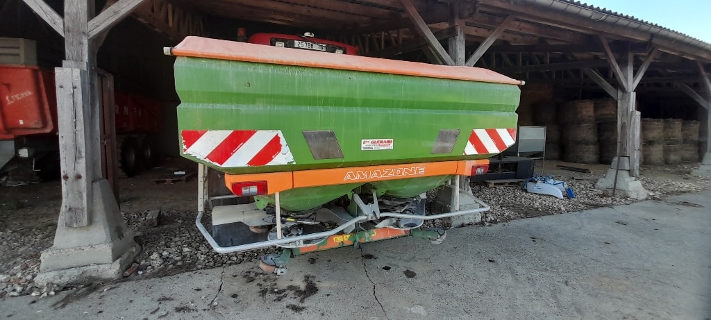Epandeur engrais AMAZONE 4200 za-ts - photo slide 1