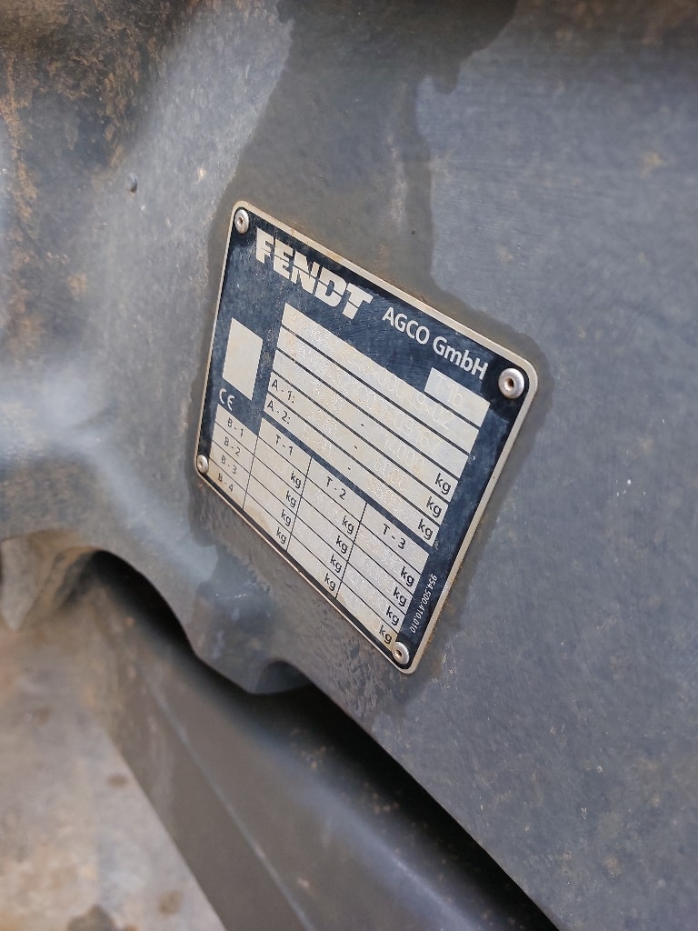 Tracteur FENDT 724 PROFI + - photo slide 7