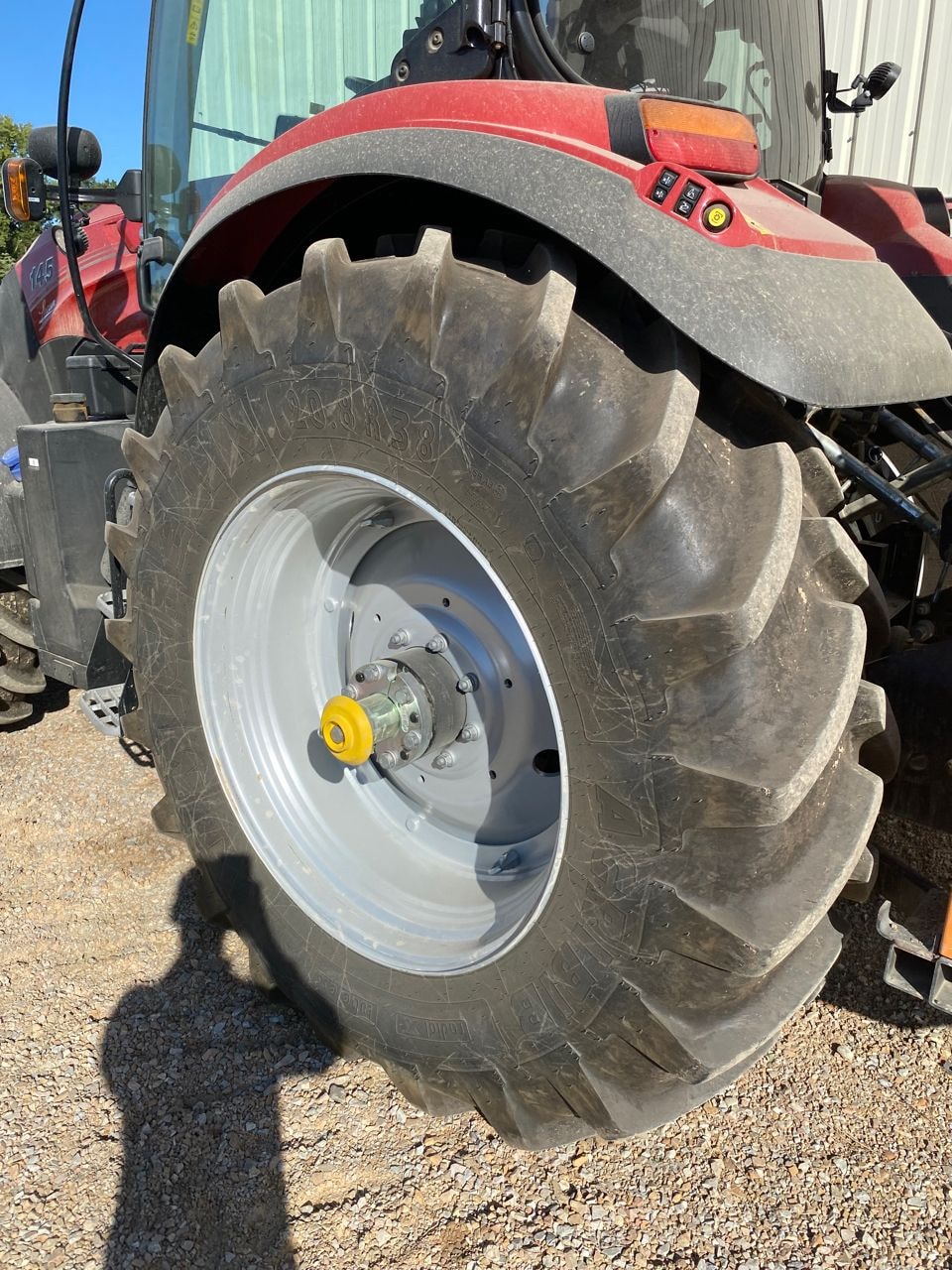 Tracteur CASE IH Maxxum Cvx 145 - photo slide 5