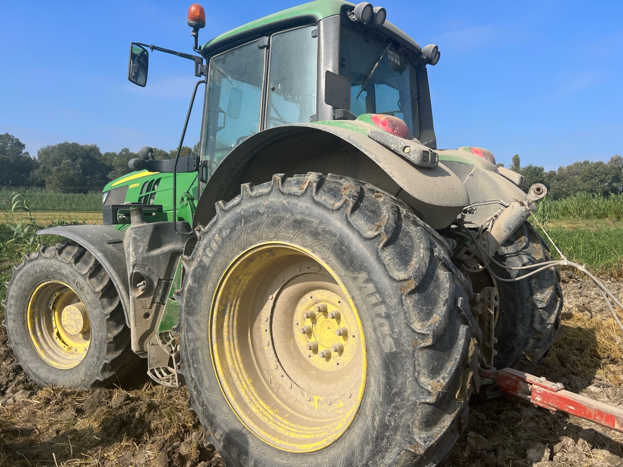 Tracteur chargeur JOHN DEERE 6195M - photo slide 5