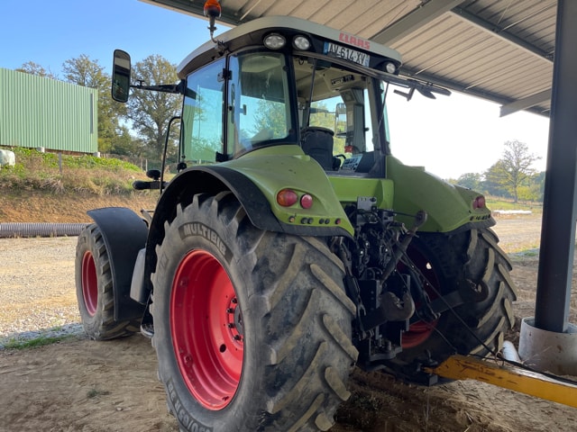 Tracteur CLAAS ARION 630 - photo slide 3