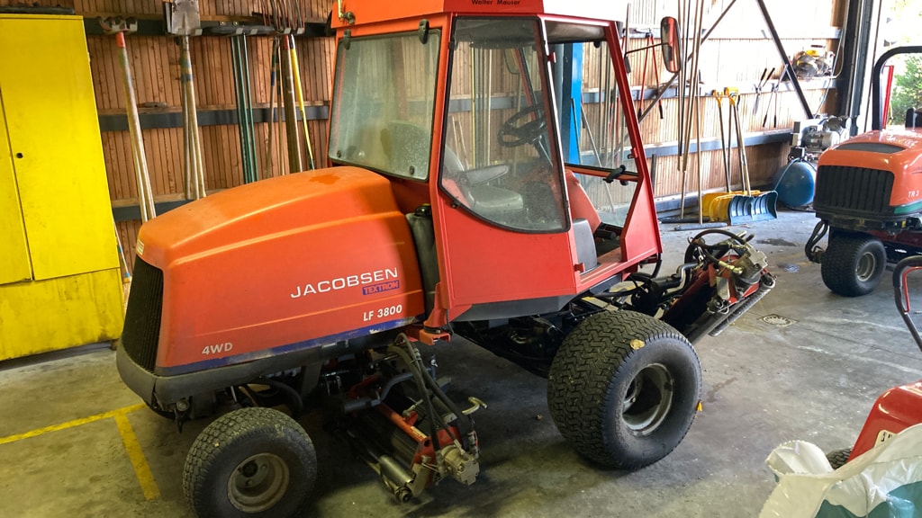 Tondeuse autoportee JACOBSEN LF3800 - photo slide 5