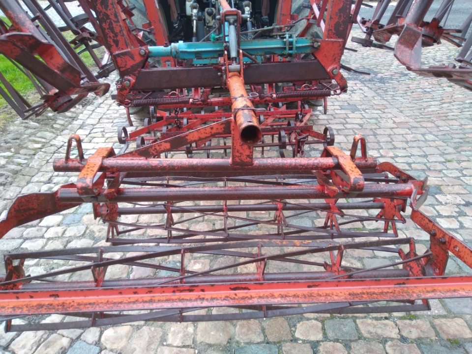 picture slide 2