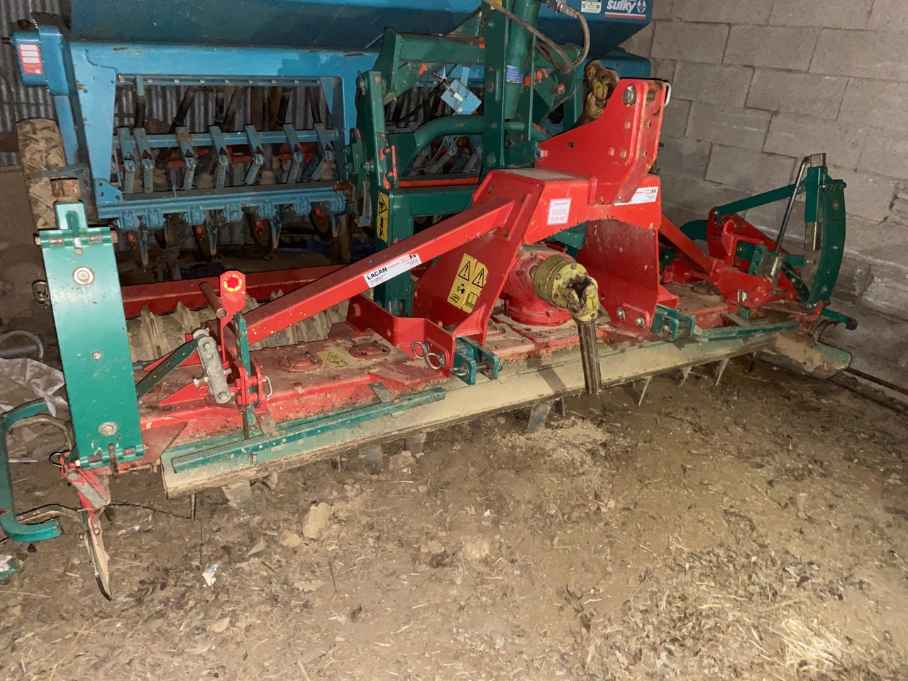 Herse rotative KVERNELAND Ng 300 h4 - photo slide 2