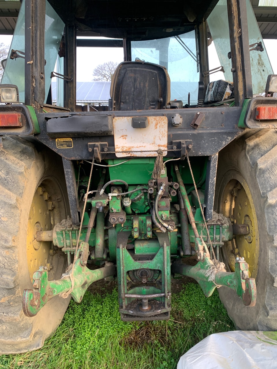 Tracteur JOHN DEERE 4040S - photo slide 4