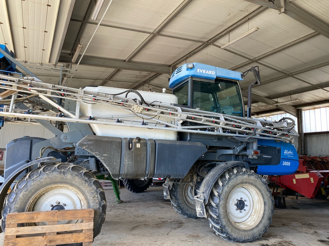 Pulverisateur automoteur EVRARD ALPHA VARITRACK 3000 - photo slide 8