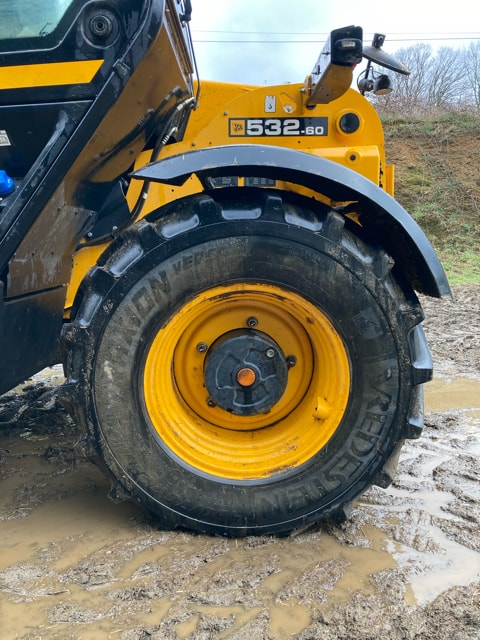 Telescopique JCB 532-60 AGRI DTVT - photo slide 3