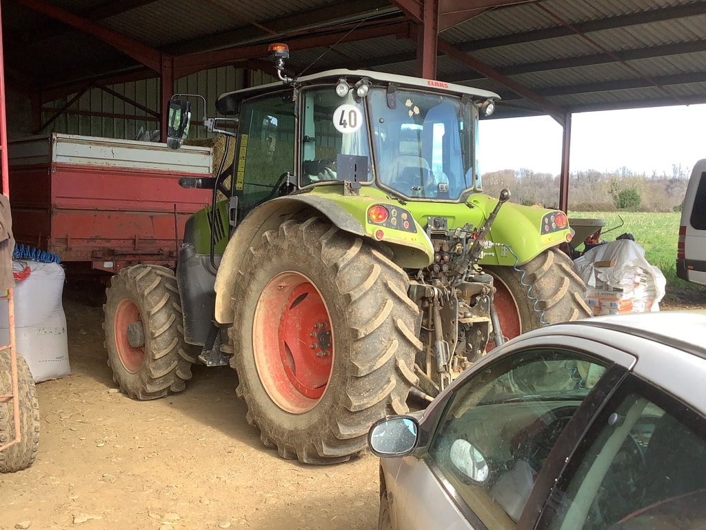 Tracteur CLAAS ARION 410 TOIT BAS - photo slide 4