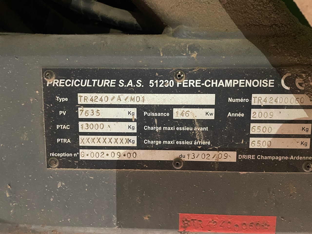 Pulverisateur automoteur TECNOMA LASER 4240 - photo slide 2