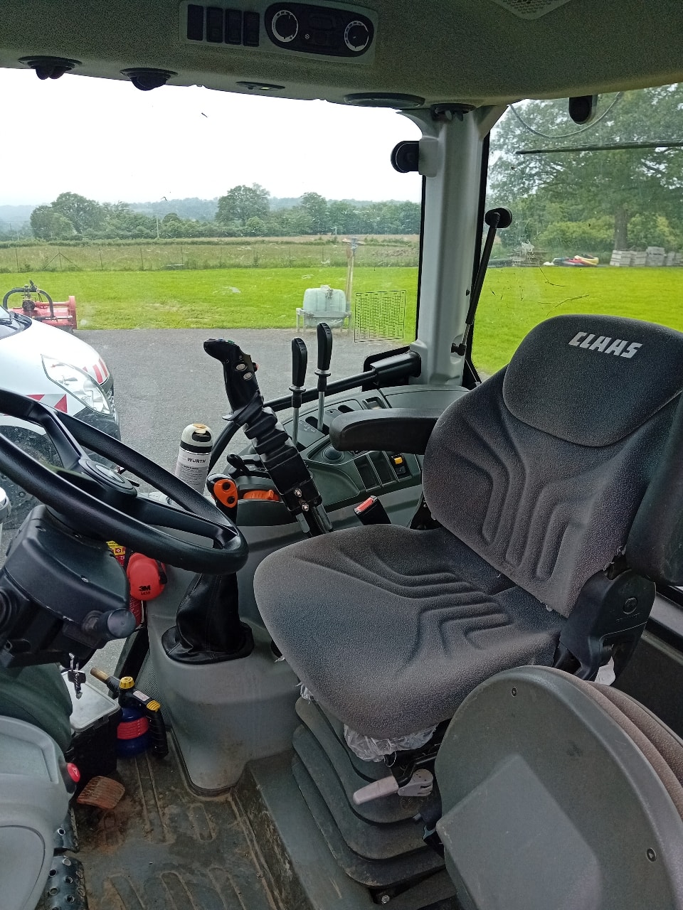 Tracteur CLAAS Atos - photo slide 4