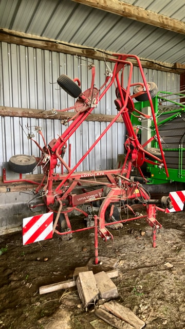 Faneuse LELY LOTUS STABILO 675 - photo slide 1