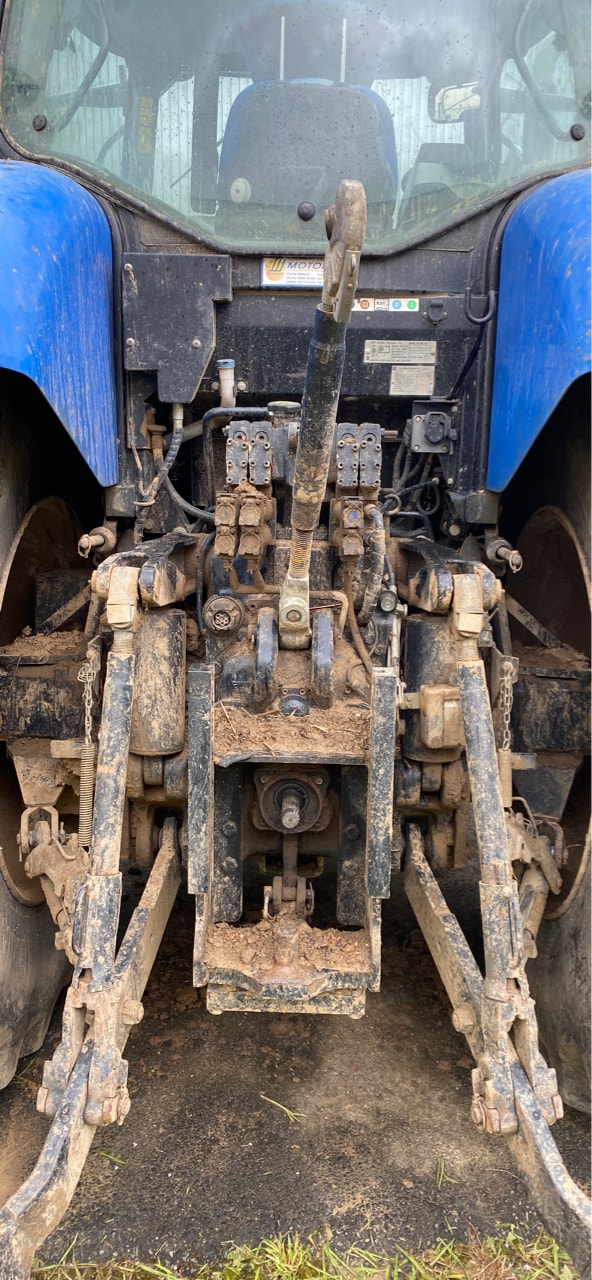 Tracteur NEW HOLLAND T7.270 - photo slide 10