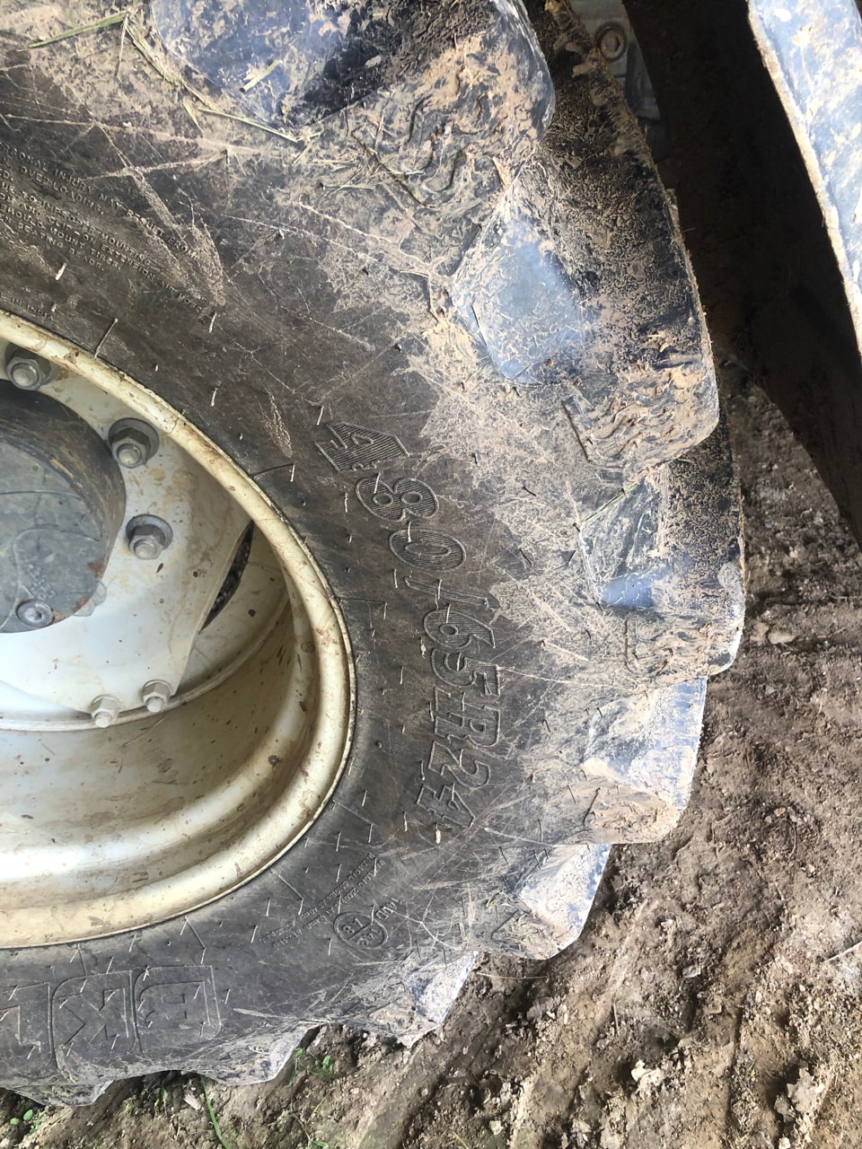 Tracteur VALTRA N103 - photo slide 3
