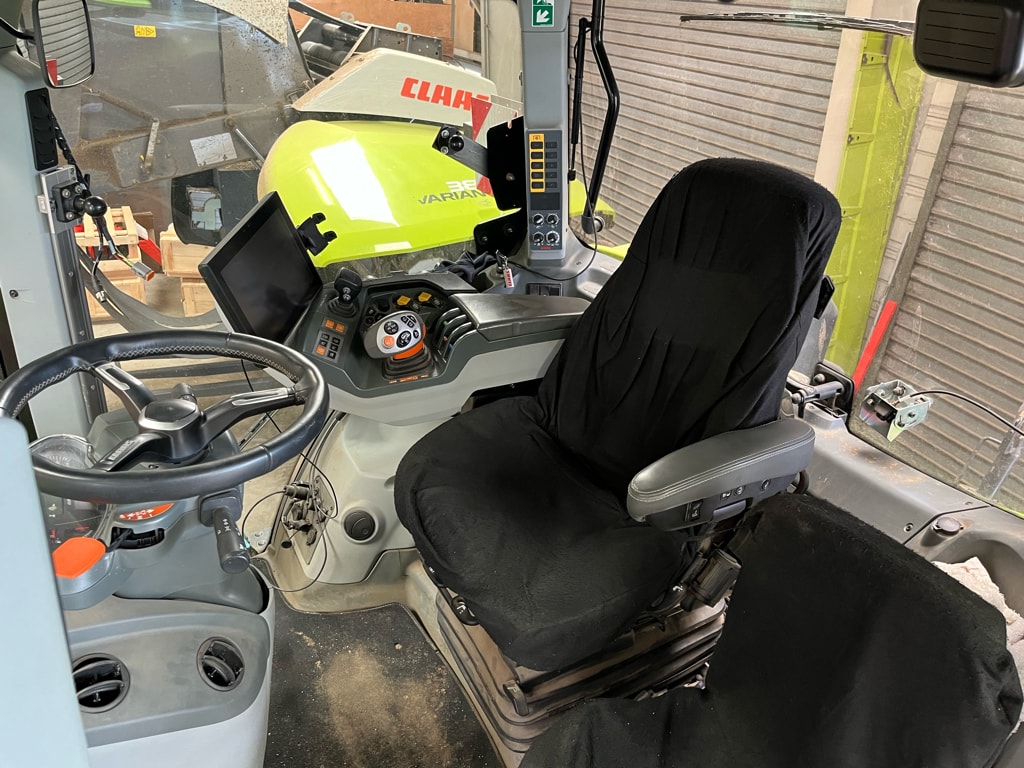 Tracteur CLAAS AXION 930 CEBIS Terra trac 735 mm - photo slide 10