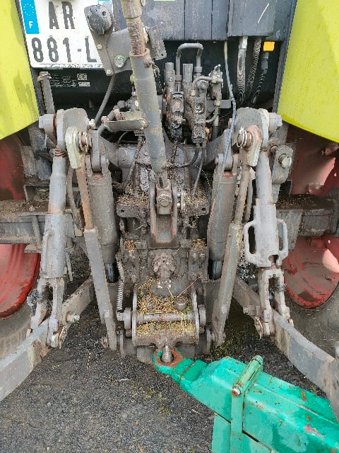 Tracteur chargeur CLAAS ARION 410 - photo slide 6
