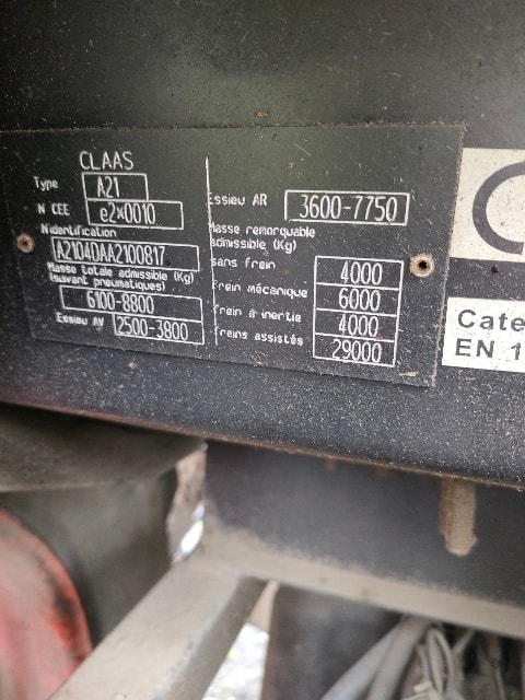 Tracteur chargeur CLAAS ARION 410 - photo slide 5