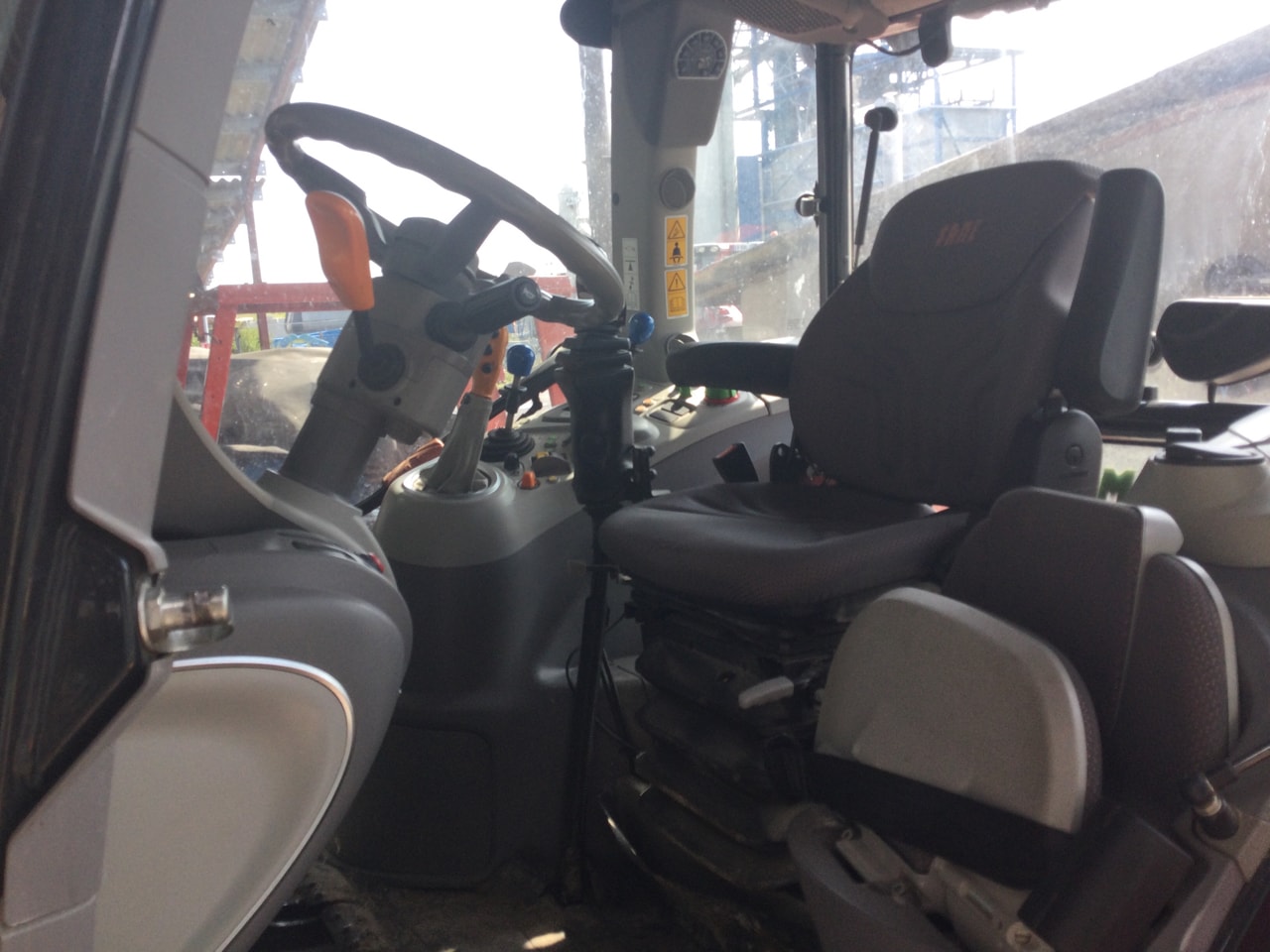 Tracteur chargeur SAME VIRTUS - photo slide 13