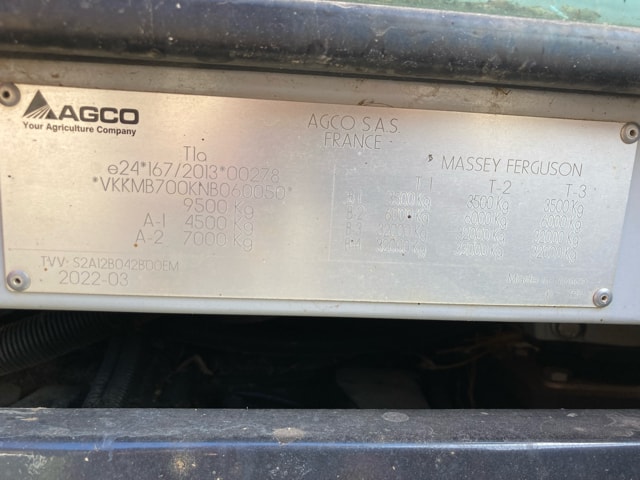 Tracteur chargeur MASSEY FERGUSON 5S125 - photo slide 16