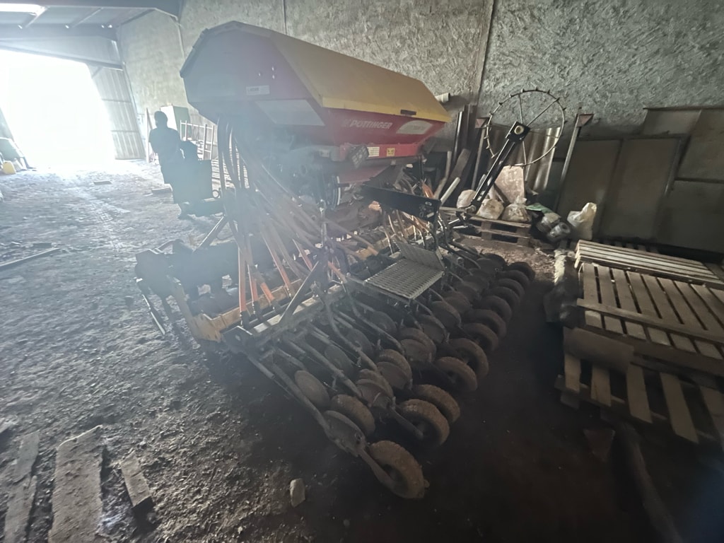 Combine de Semis POTTINGER LION 3000  - photo slide 7