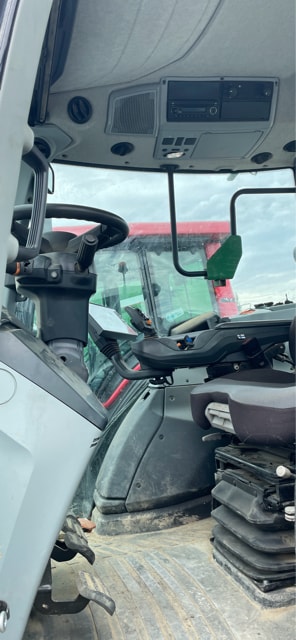Tracteur VALTRA T135D - photo slide 12