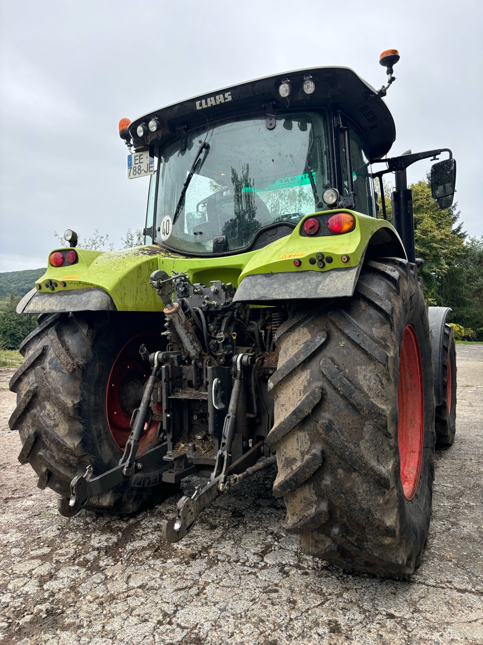 Tracteur CLAAS Arion 620 cis - photo slide 2
