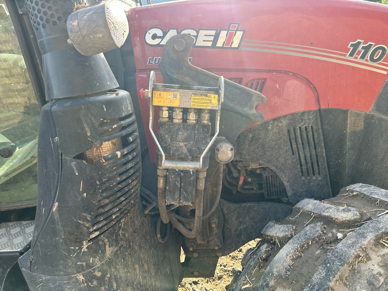 Tracteur chargeur CASE IH LUXXUM 110 - photo slide 7