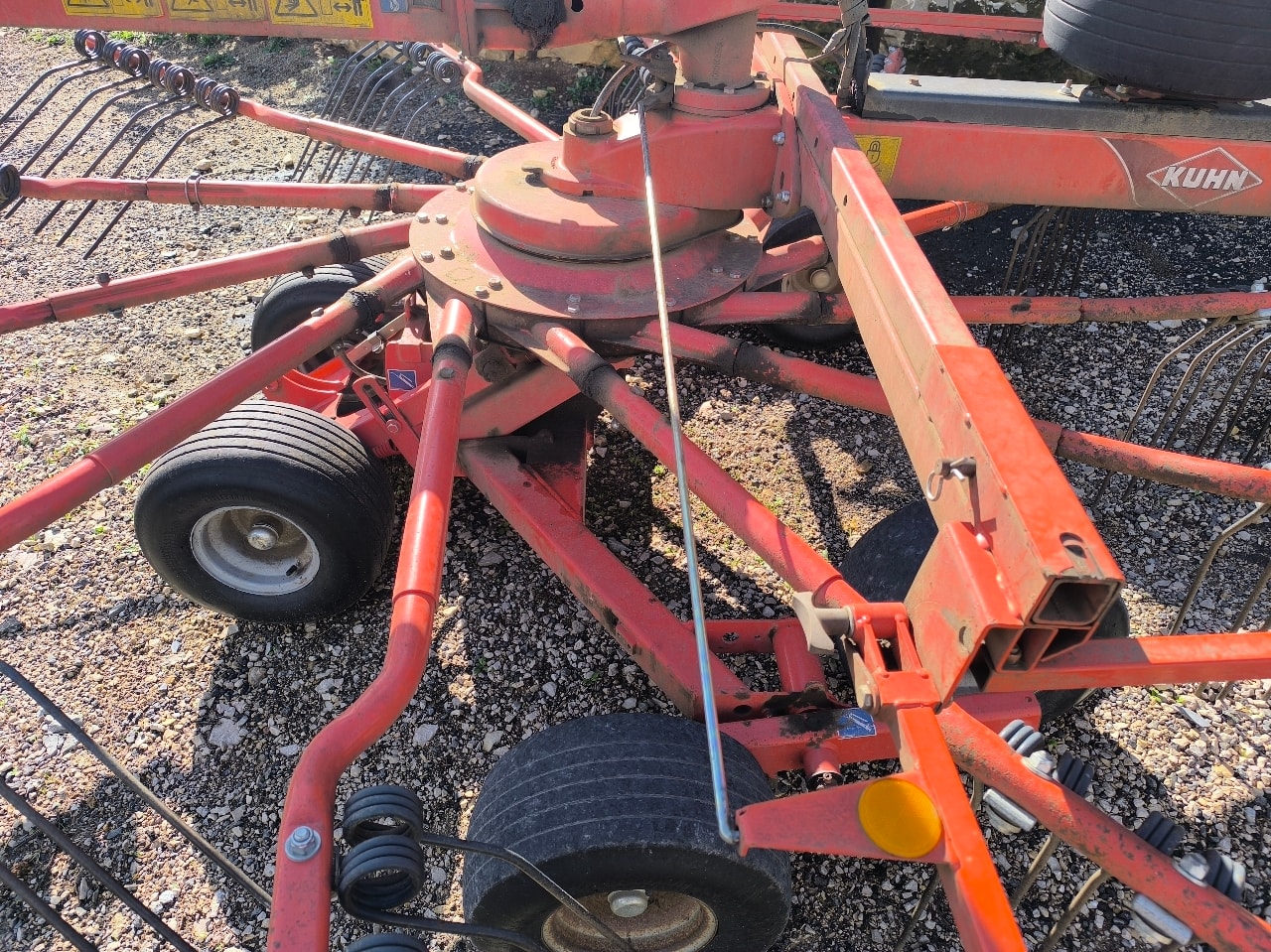 Andaineur KUHN GA 7932 + - photo slide 9