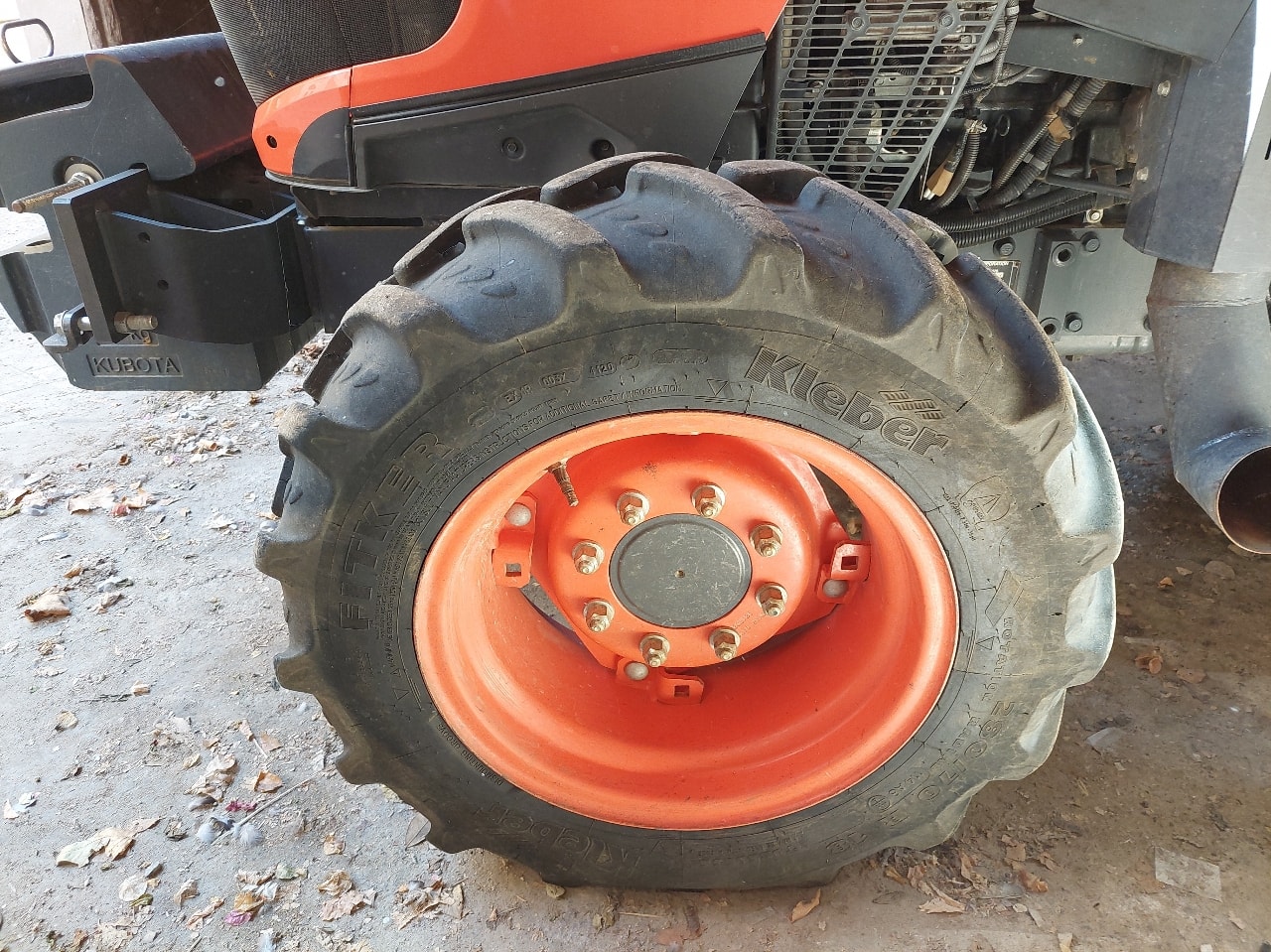 Tracteur KUBOTA M5091 - photo slide 8